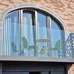 Cerf, Ouvre-moi Bed & Breakfast Rochefort