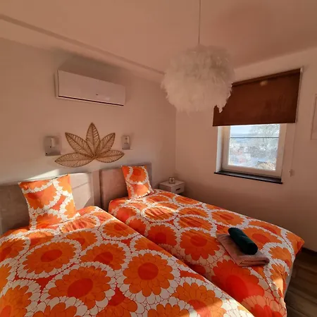 Cerf, Ouvre-moi Nocleg ze śniadaniem 3*