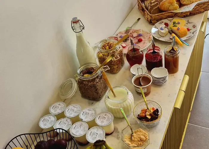 Bed & Breakfast Cerf, Ouvre-moi Rochefort